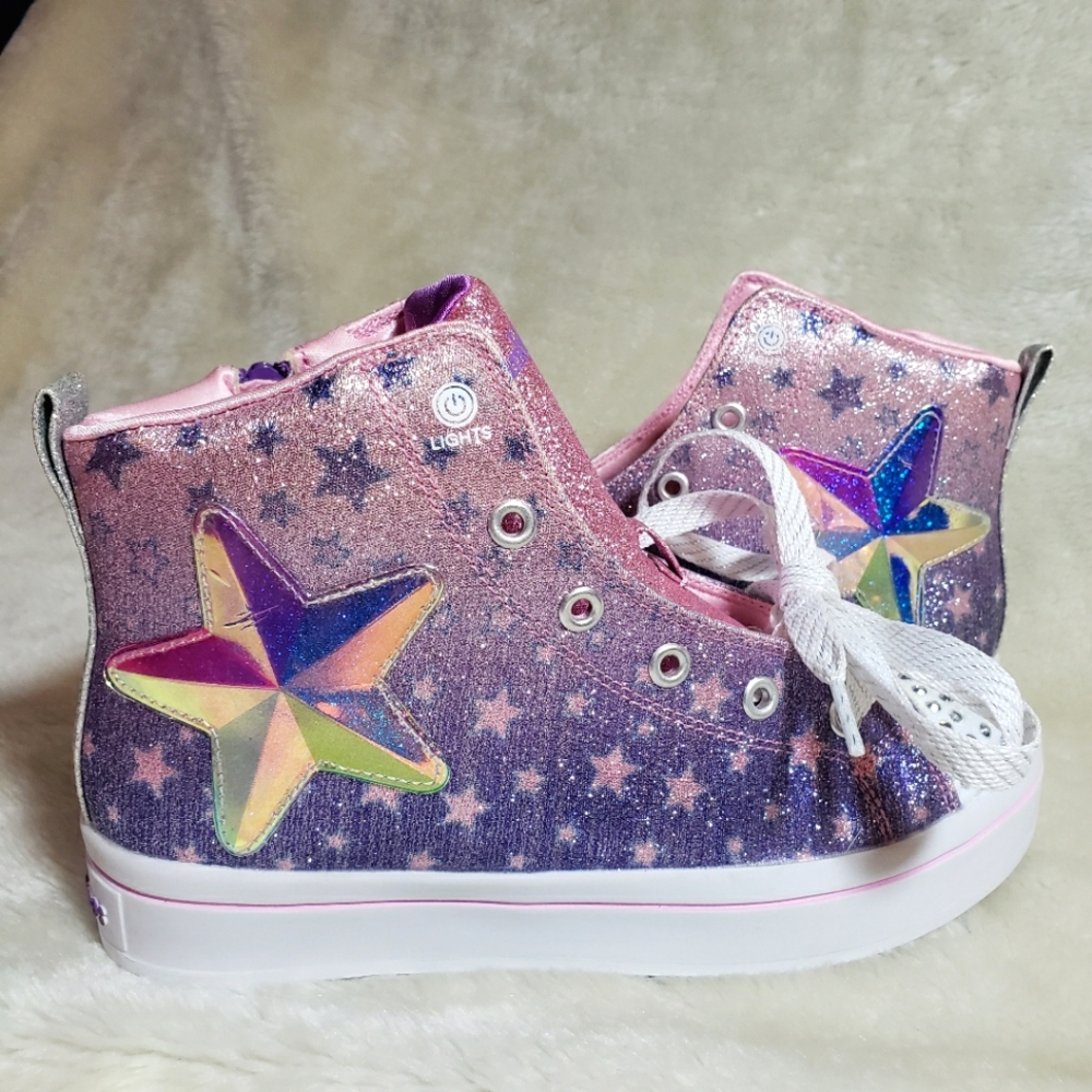 Skecher Light Up Twinkle Toes size 3 kid NEW in box